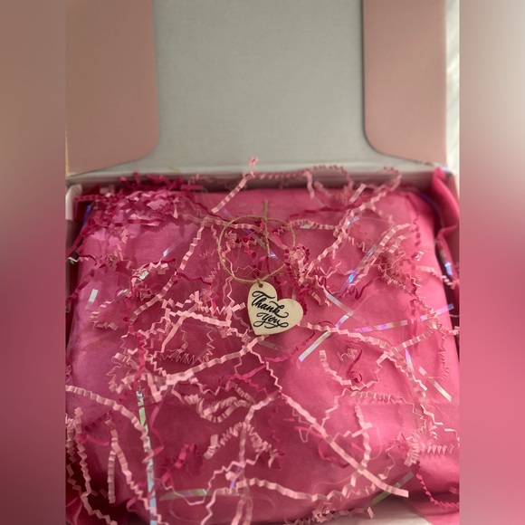 💅🏼 Come hang out with @girly_shop 💅🏼 - Picture 12 of 12